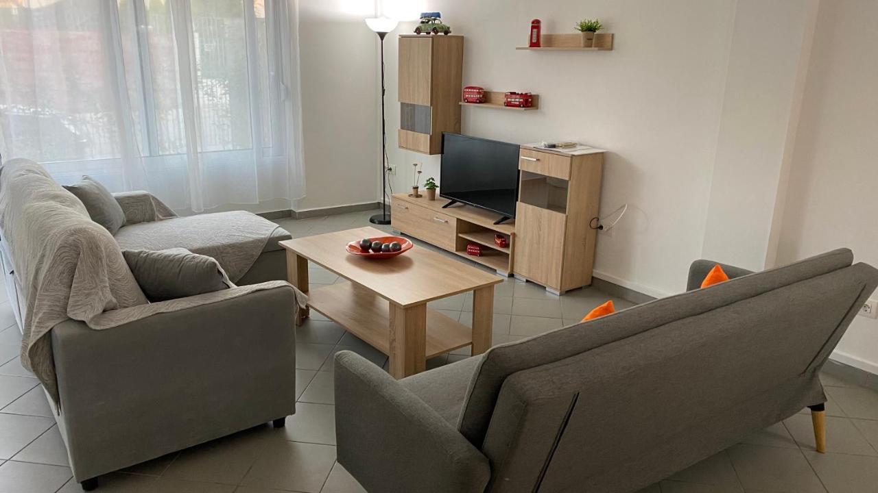Appartamento Patras Romeο House Esterno foto