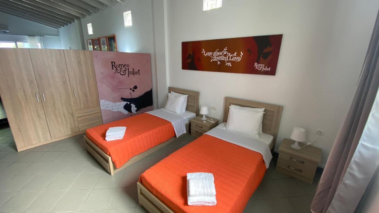 Appartamento Patras Romeο House Esterno foto