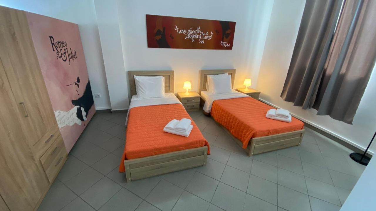 Appartamento Patras Romeο House Esterno foto