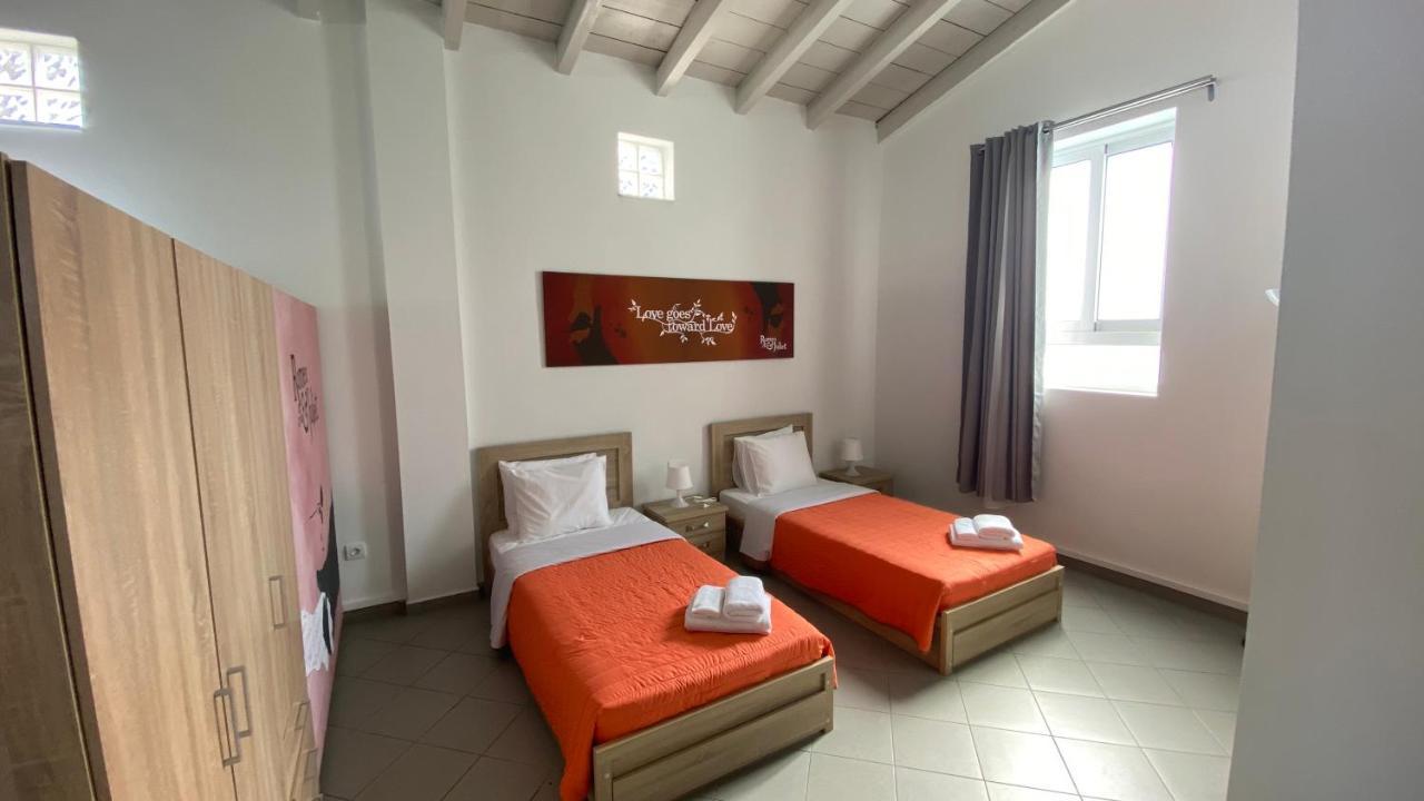 Appartamento Patras Romeο House Esterno foto