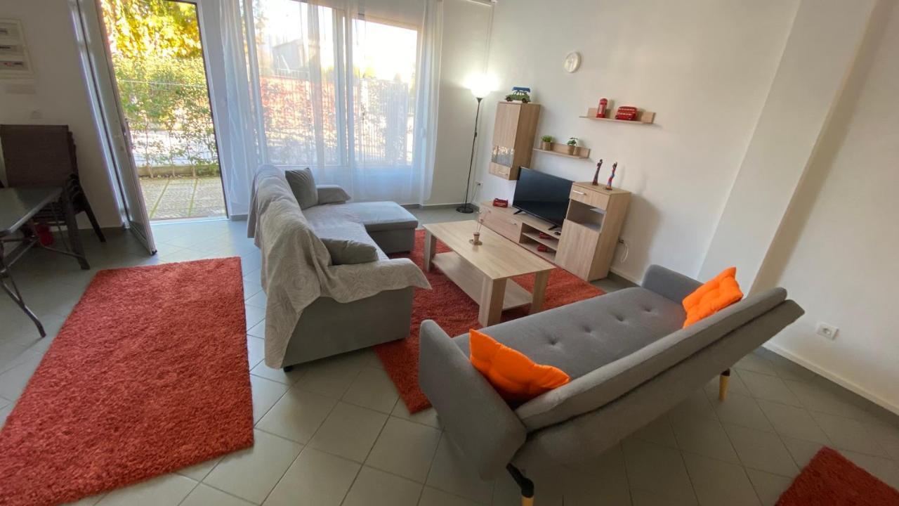 Appartamento Patras Romeο House Esterno foto